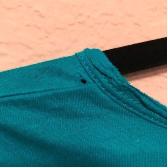 NWT: Lucy Athletic Top.Very soft material. Pretty color - Picture 7 of 7